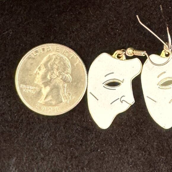1990 Phantom of the Opera Mask White Enamel Dangle Earrings by Albert Elovitz - Picture 7 of 8